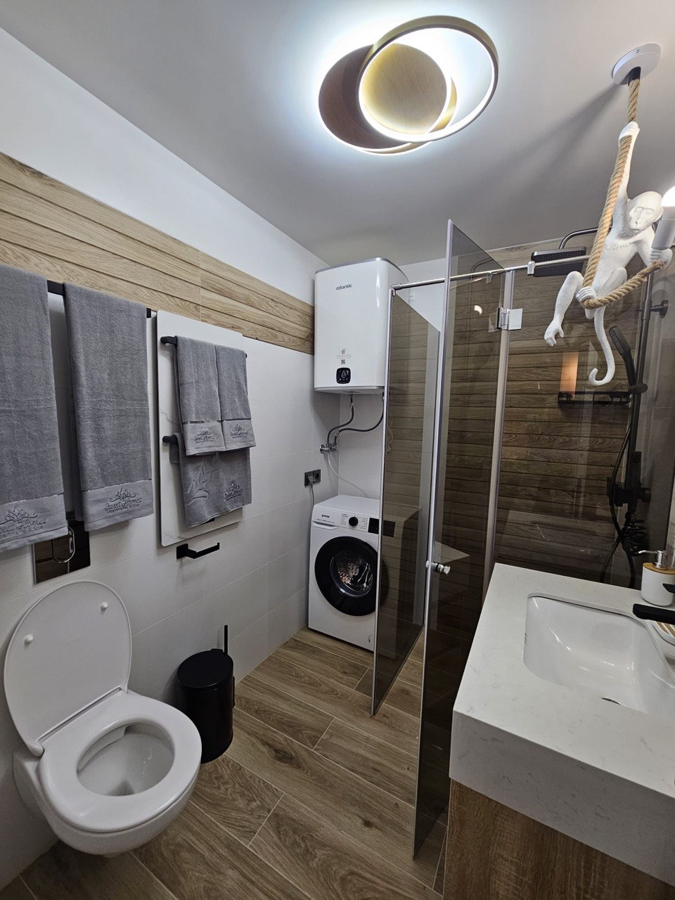 Трехкомнатная квартира в Sweet Home 9 — фото недвижимости 12