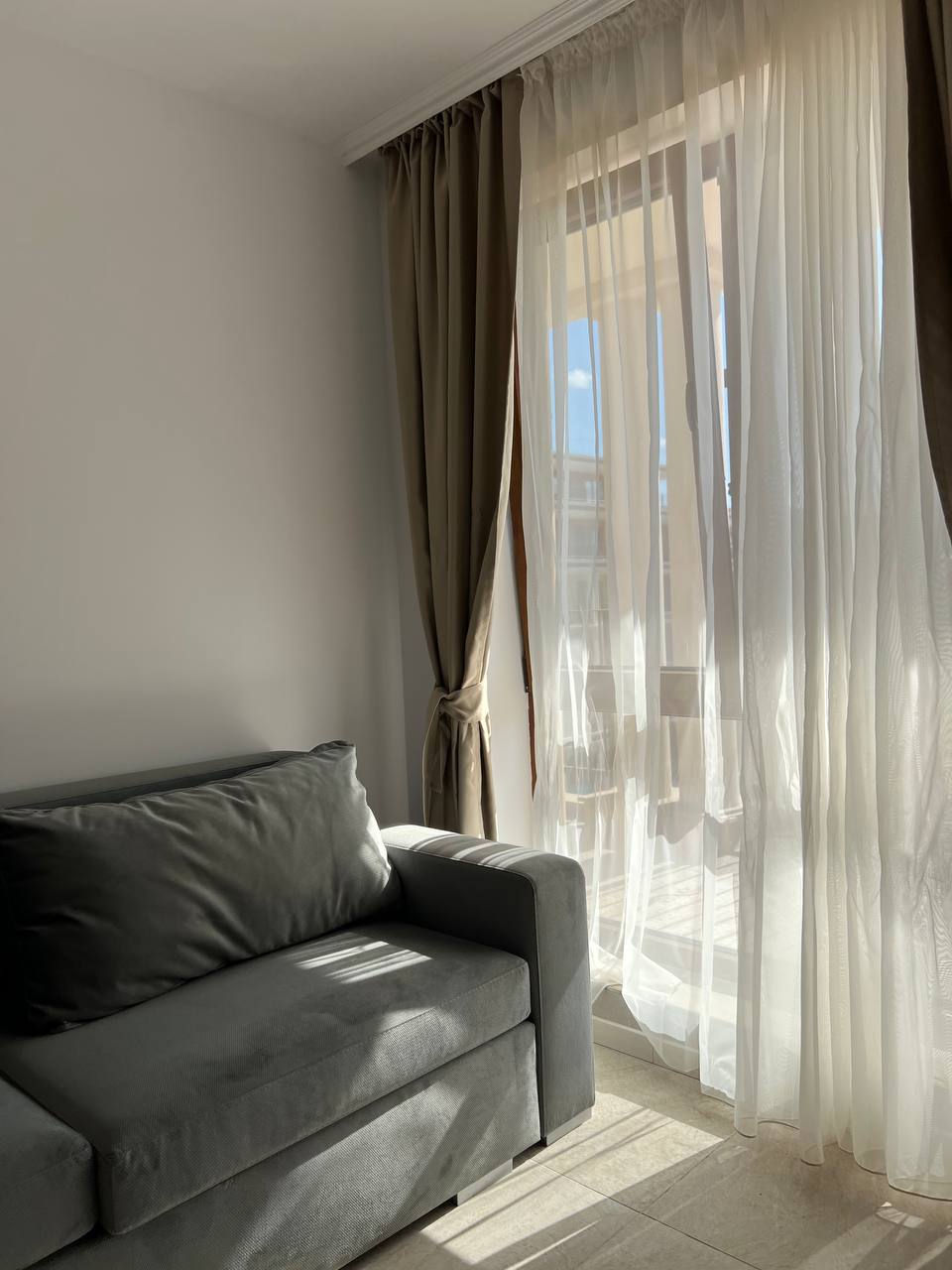 Трехкомнатная квартира в Green fort suites — фото недвижимости 3