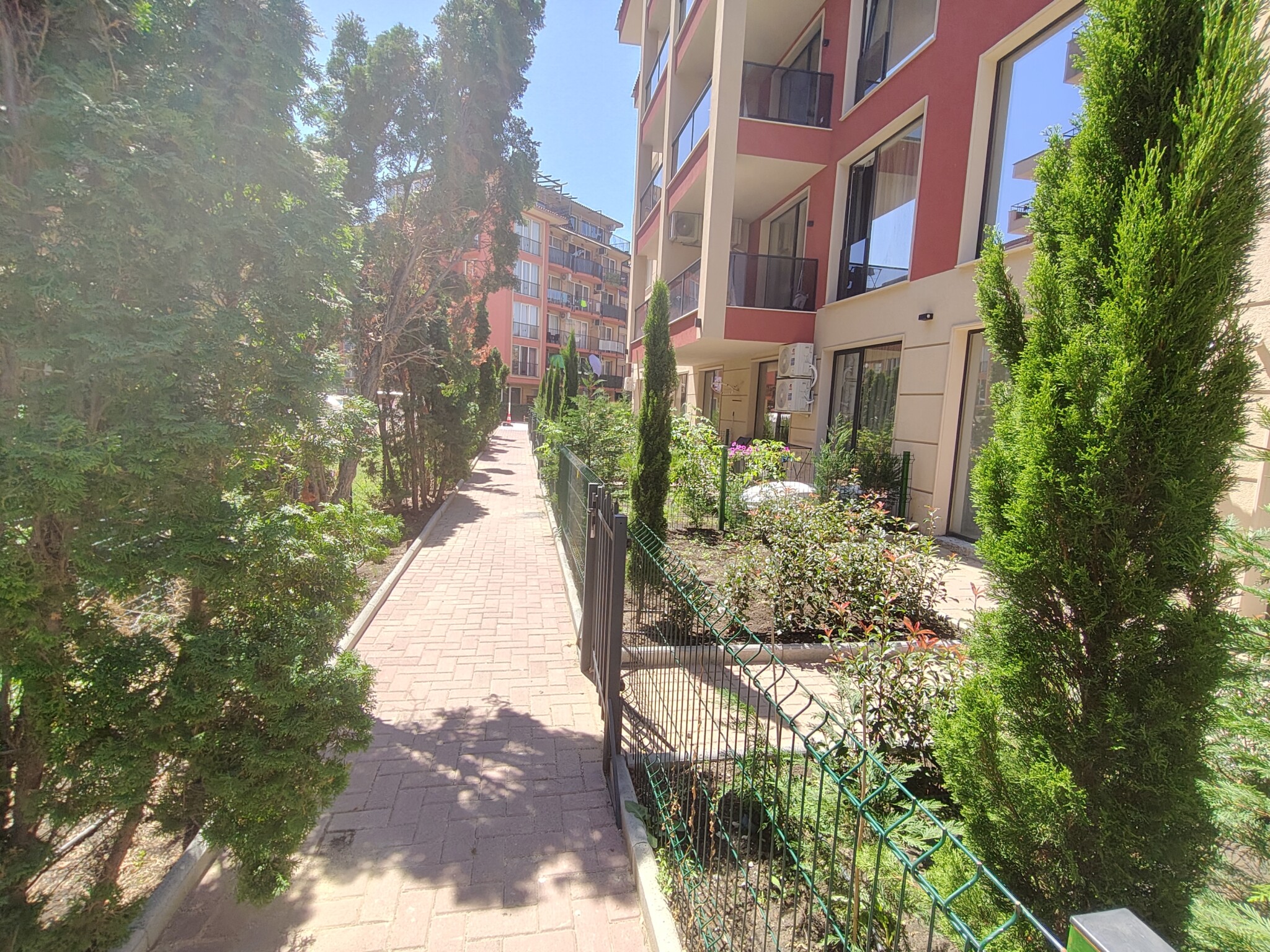 Двухкомнатная квартира в Sunny View Central 7002 — фото недвижимости 2