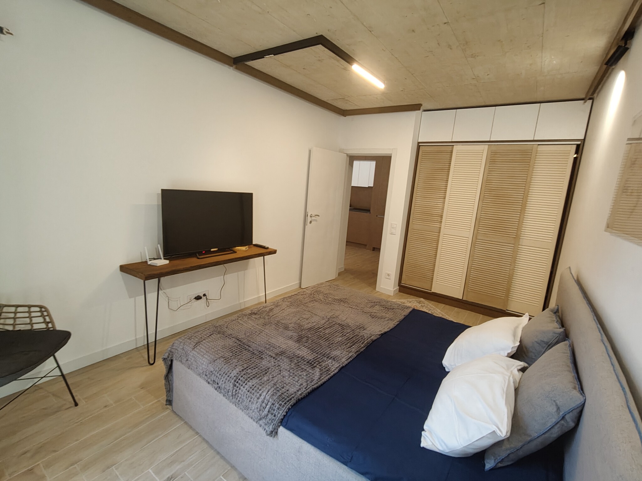 Двухкомнатная квартира в Sunny View Central 7002 — фото недвижимости 1